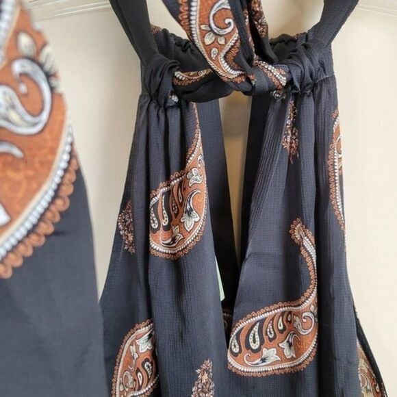 Ryegrass Black Sleeveless Blouse Paisley Print Back Scarf Tie Neck Size 2X NWT - Picture 5 of 11
